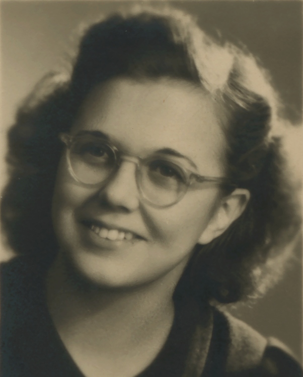 Claudine Lenoir - Février 1949